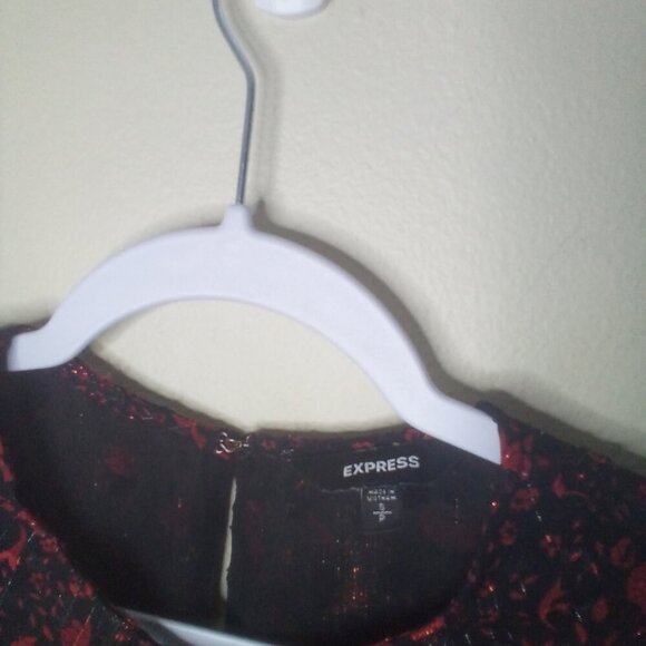 Express Blouse Shirt Women S 1/2 Gathered Sleeves Lined Pattern Red Black - Picture 10 of 15